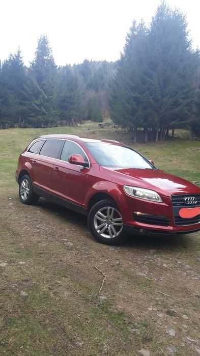 Vând Audi Q7 in stare buna de functionare