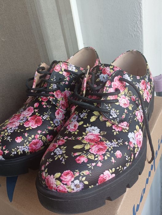 Ежедневни обувки 39 номер