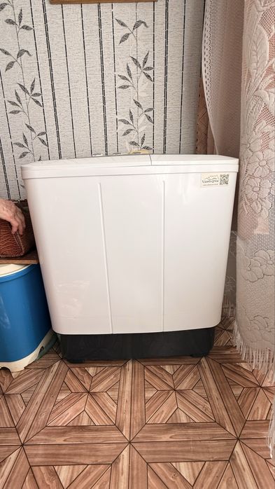 Продаю машинуу полуавтомат