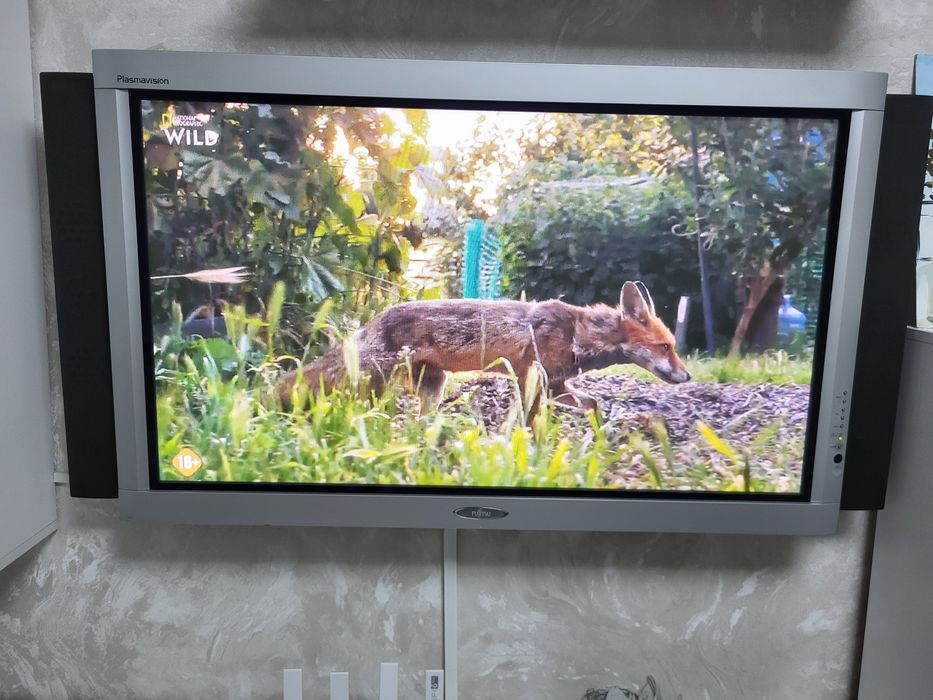 Телевизор Fujitsu Plasma