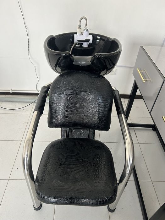 Salon jihozlari barchasi yani