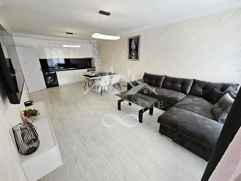 Продава се Двустаен апартамент в Велинград - 74 кв.м за 1802 €/кв.м - Снимка #1