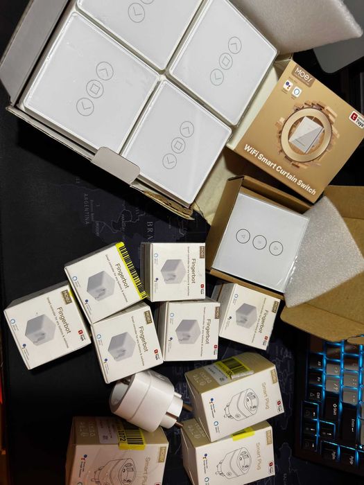 Dispozitive smart : prize, butoane, Intrerupator cu touch draperii