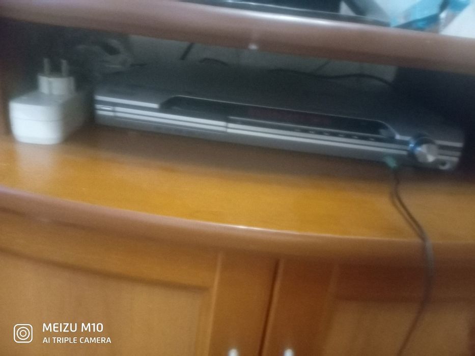 Продам домашниц кинотеатр Sony