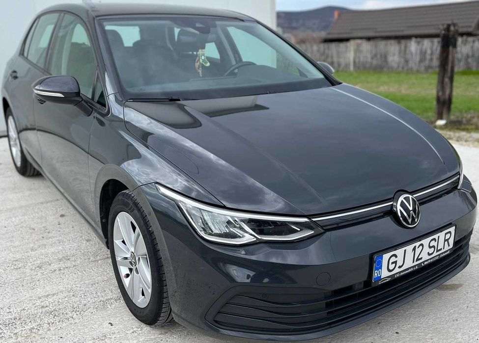 VW Golf 8 2021, 2.0 TDI - 16.199 euro - pret redus de la 16.499 euro