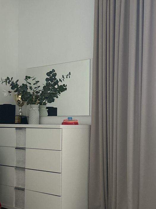 Продам комод с зеркалом