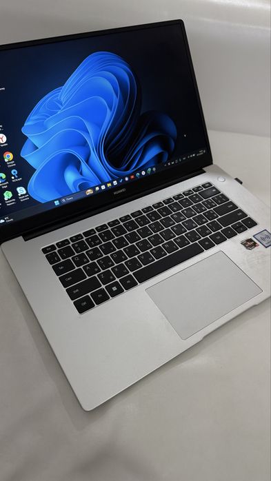 Ноутбук Huawei D15