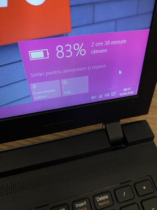Laptop Lenovo Slim Display 15,6 inch led,Windows 10 Pro,4gb ram ddr3,SSD 130gb m, baterie buna  cu incarcator