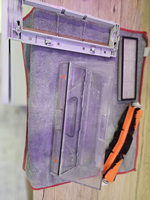 Πpaxocмyĸaчĸa poбoт Хіаоmі Мі Rоbоt Vасuum Мор 1С (ЅКV4093GL)

Източни