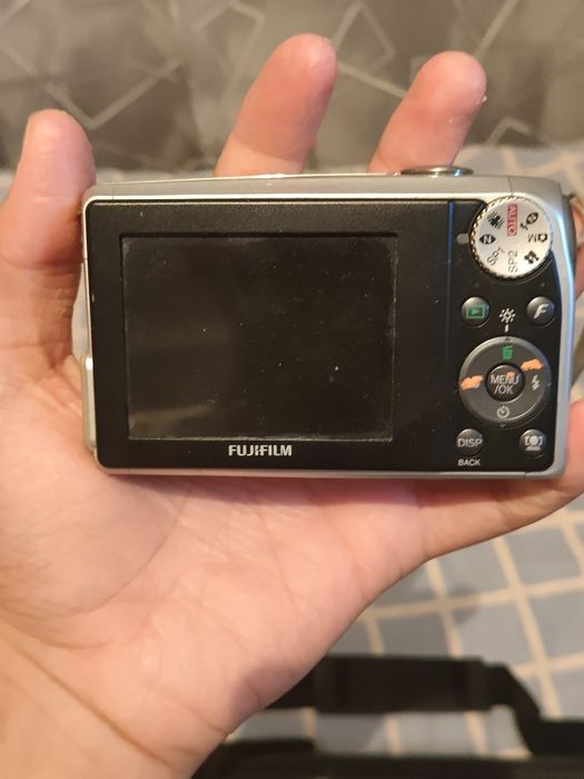 Fujifilm FinePix F47fd