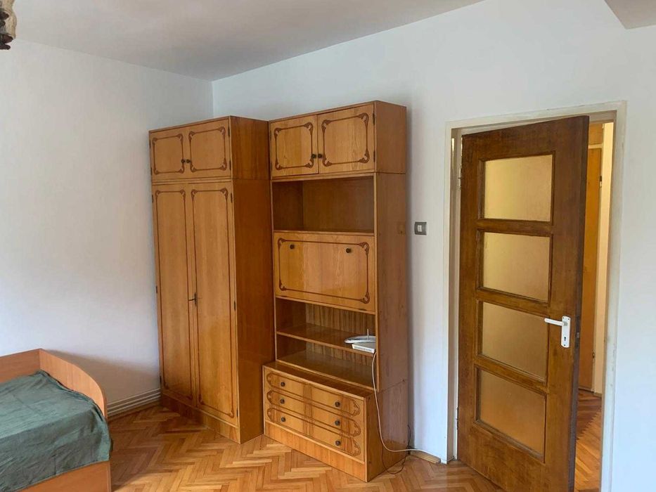 Persoana fizica vand apartament o camera, 48 mp, parter, Zorilor