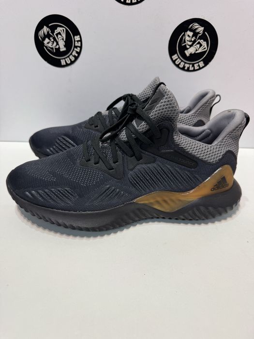Маратонки ADIDAS ALPHABOUNCE. Номер 44