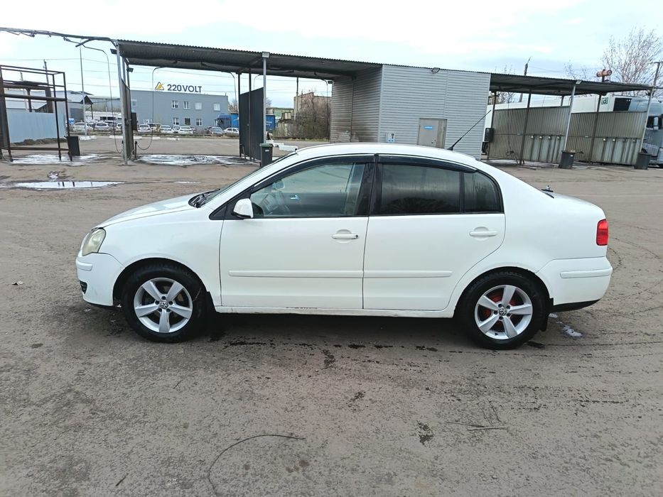 Продам авто Volkswagen Polo