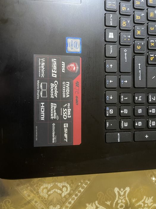 Noutbook msi sotiladi