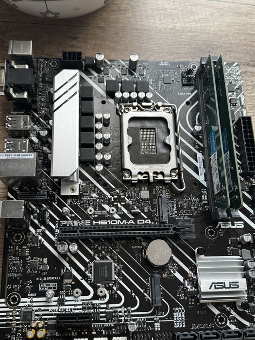 Ram ddr4 , 16gb ( 2x8 )