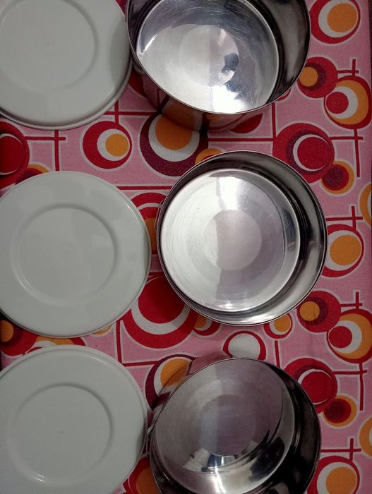 Продаётся    пищевой   термос.