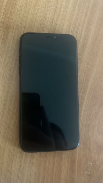 Айфон xr,только телефон