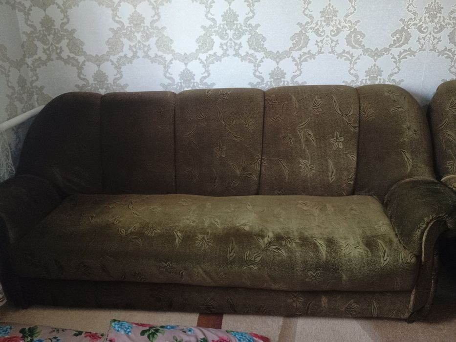 Продам диван  в хорошем состоянии