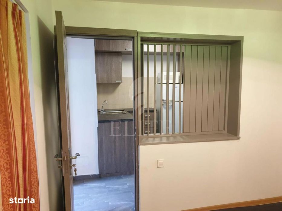 Apartament 2 camere în zona DECEBAL