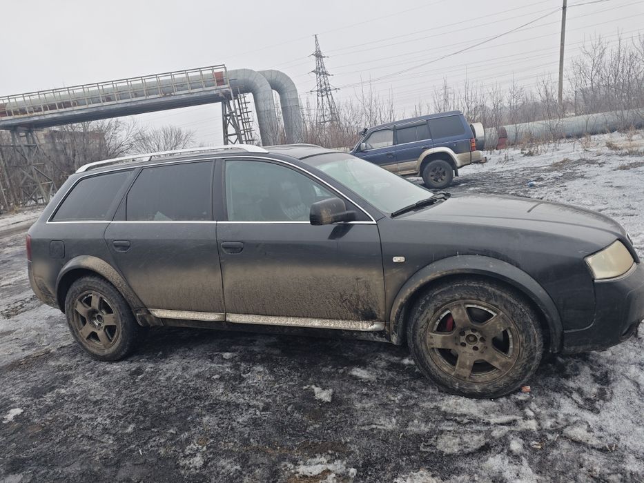 Audi A6 Allroad 2001 год