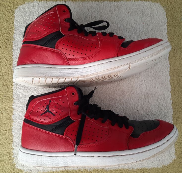 Nike Jordan Jumpman și Adidasi futsal Ginka marimea 41