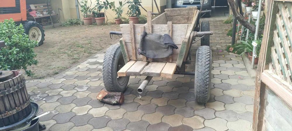 Remorca Tractor