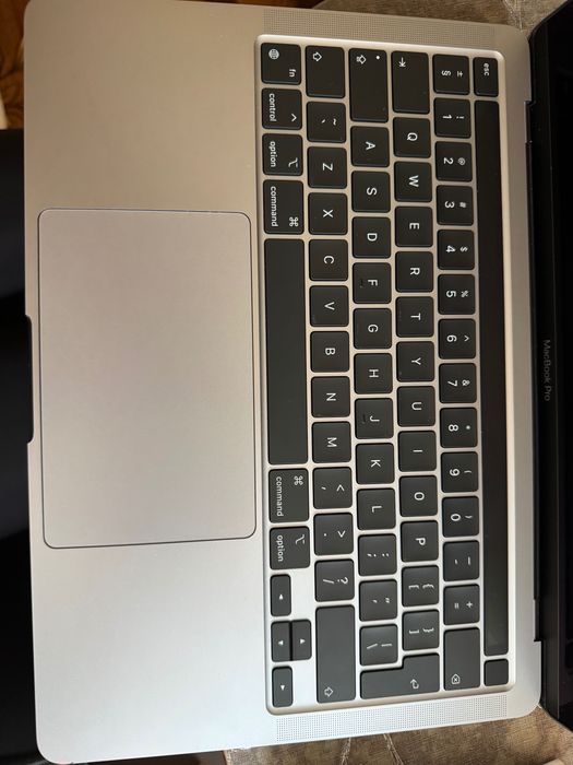 Лаптоп преносим MacBook