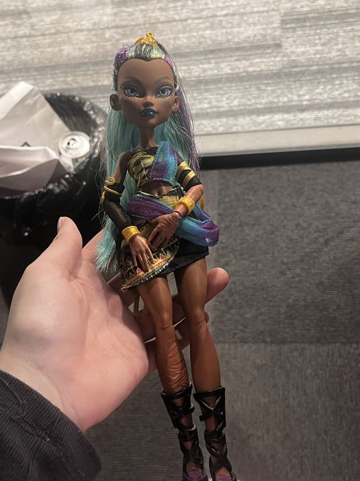 Продам куклу клео g3 monster high