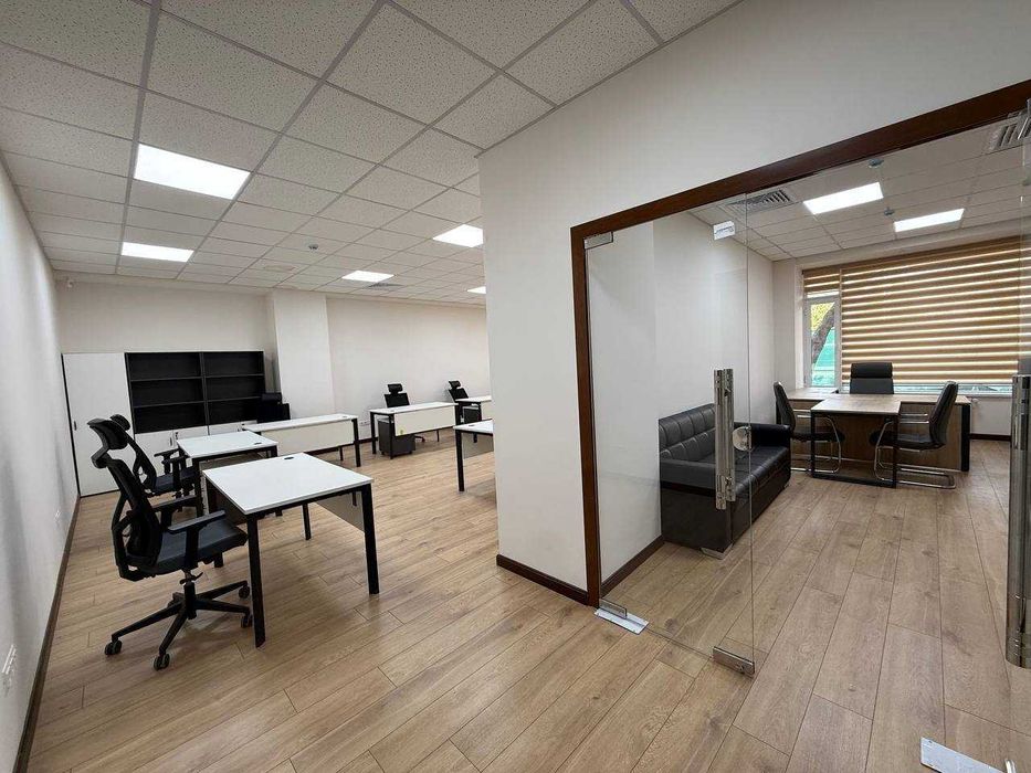 Аренда помещение  улица Мирзо Улугбека 890м2