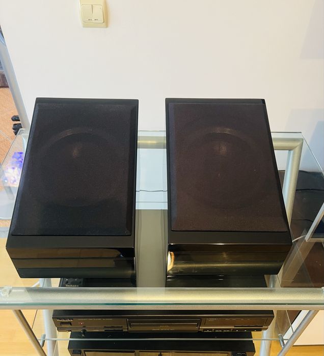 Boxe Dolby Atmos R Series  Kef R50