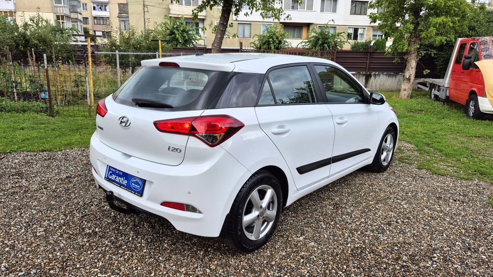 HYUNDAI i20 2015 — imagine 3
