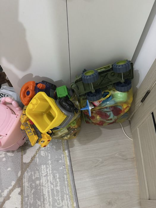 Пакет игрушек 1000 тг