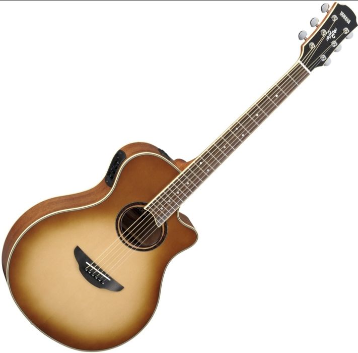 Yamaha apx 700 ll Nat