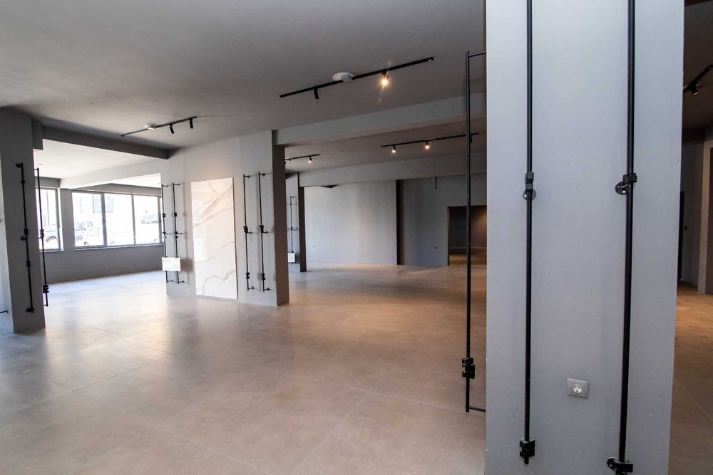 Tърговски обект в гр. Кърджали, кв. Възрожденци