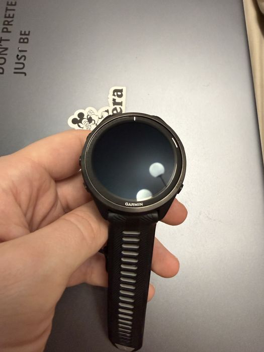 Смарт-часы Garmin Forerunner 965