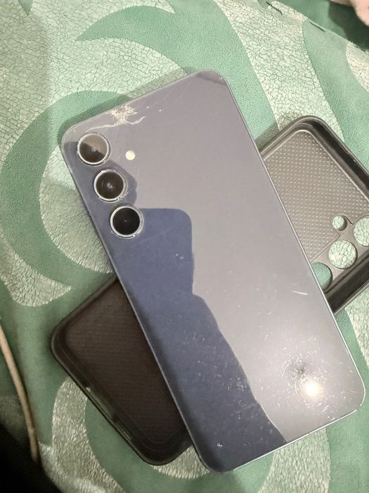 Продам Samsung A35 5G