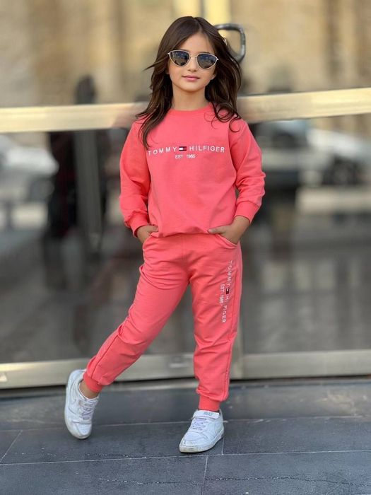 Trening fete și baieti