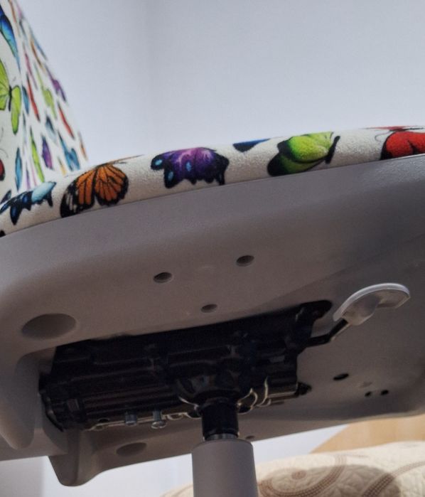 Scaun copii de birou