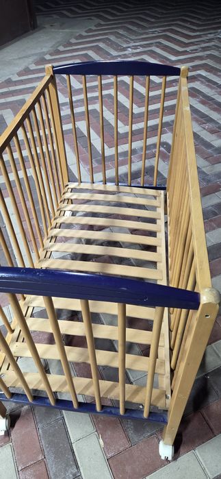 Продам Манеж детский