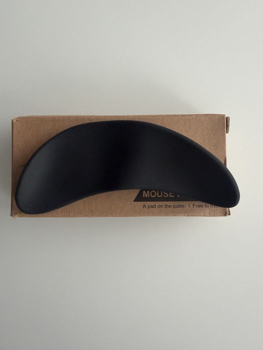 Продавам подложка за китка