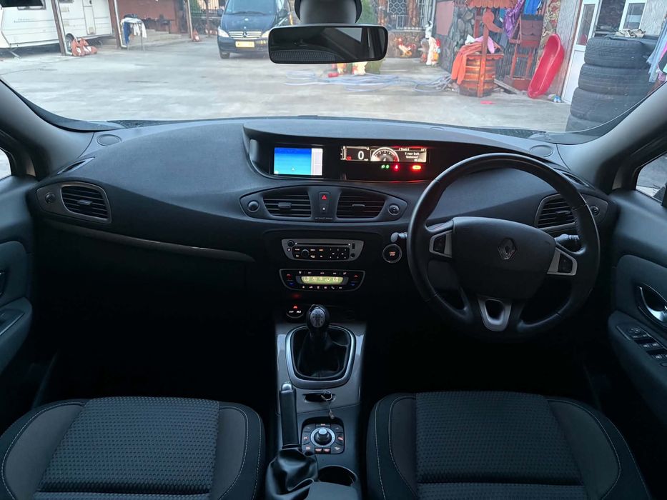 Renault Scenic XMod 1.5DCI