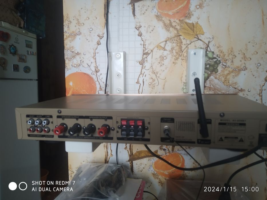 Усилитель Sunbuck AV-608 BT