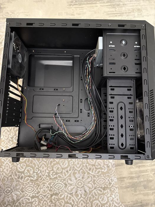 Корпус Cooler Master