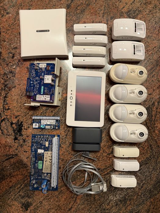 Vand alarma antiefractie DSC completa