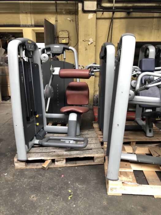 Depozit aparate fitness technogym