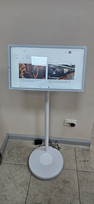 Планшет на ножке новый