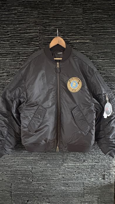 Мъжко зимно яке бомбър