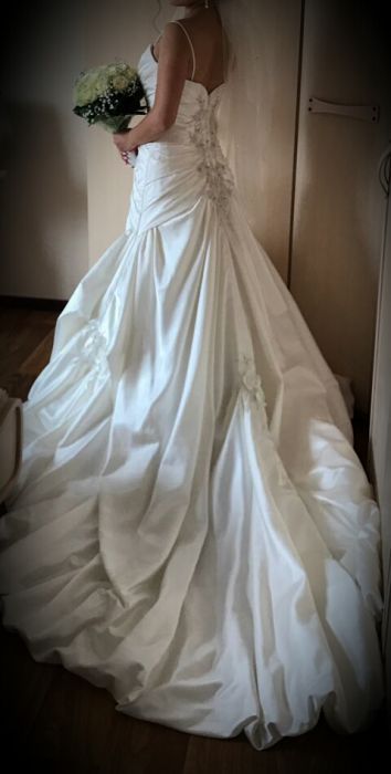 Продам свадебное платье
