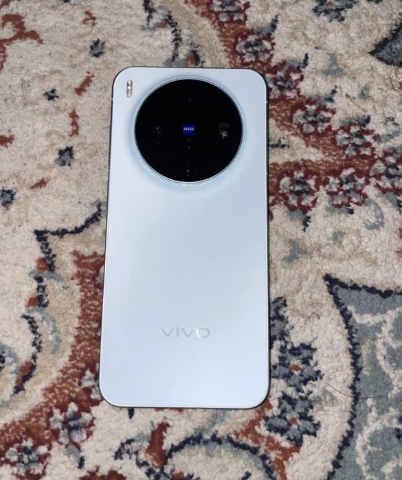 Vivo x 300. Новый