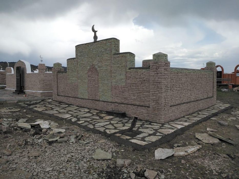 Строительство Мазар